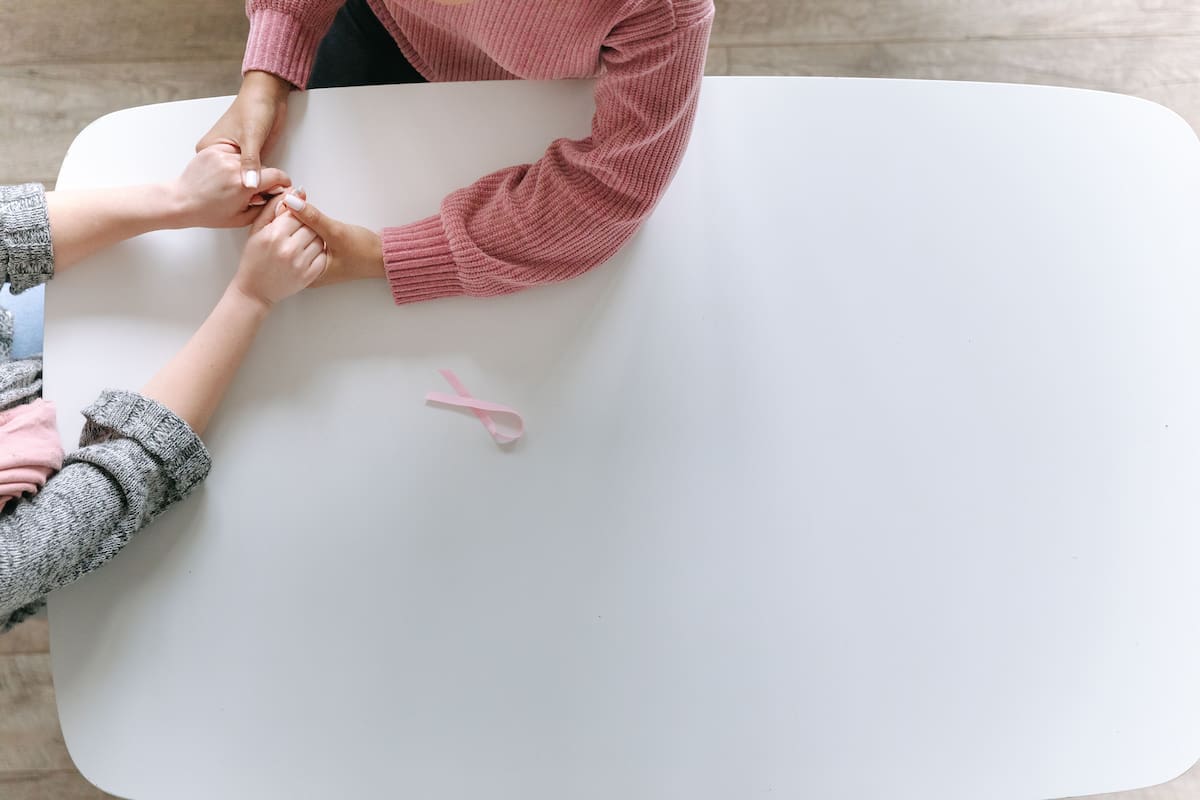 Cáncer de mama y apoyo emocional: especialistas explican cómo la psicooncología ayuda a pacientes y familias a afrontar el diagnóstico y el tratamiento