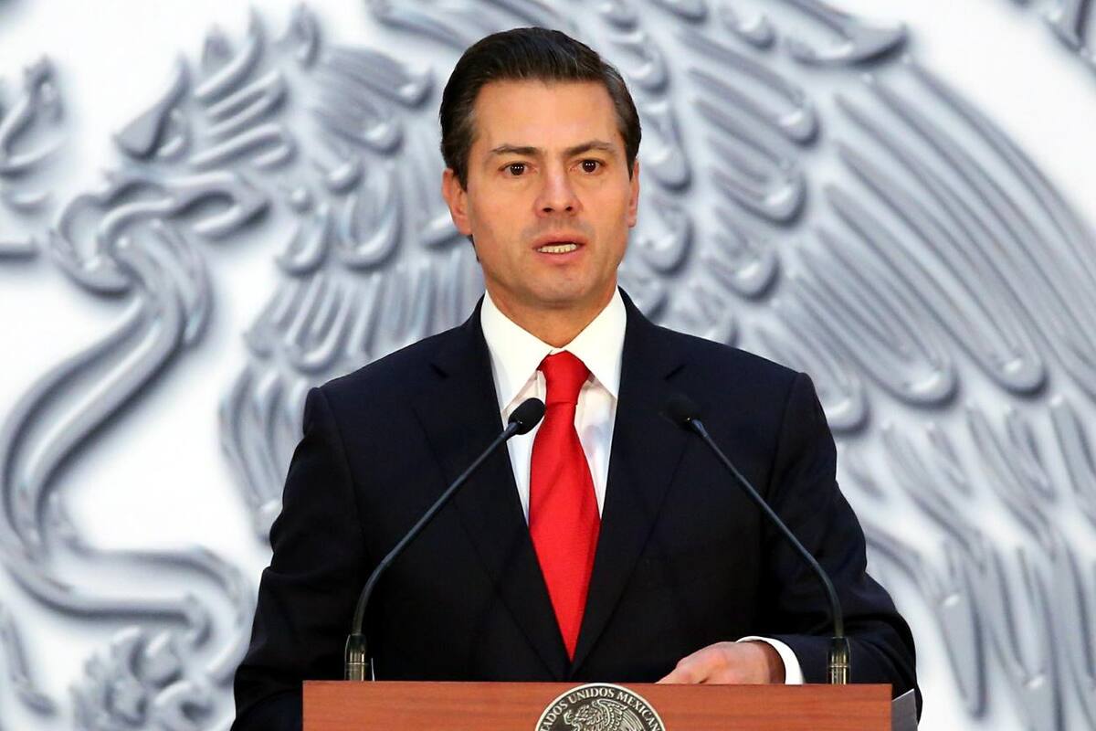 AMLO irá contra Peña Nieto y Reforma Energética si no se rescatan Pemex y CFE