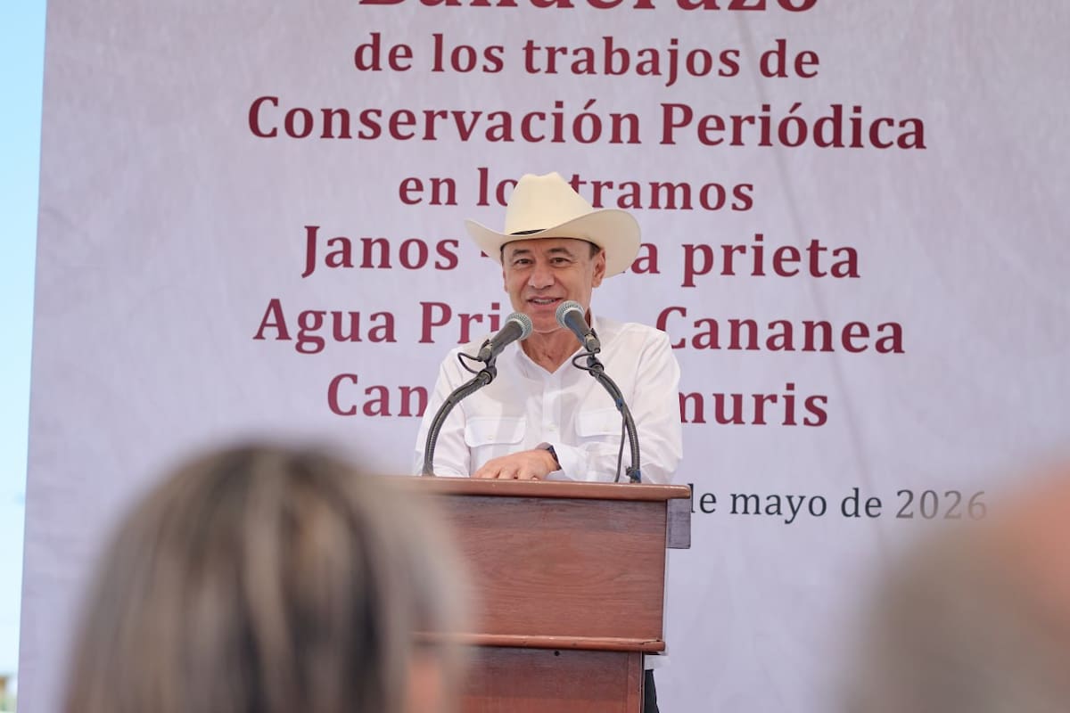 Autoridades estatales y federales participaron en el arranque de la rehabilitación de carreteras encabezado por Alfonso Durazo en Agua Prieta. FOTO: GOBIERNO DE SONORA