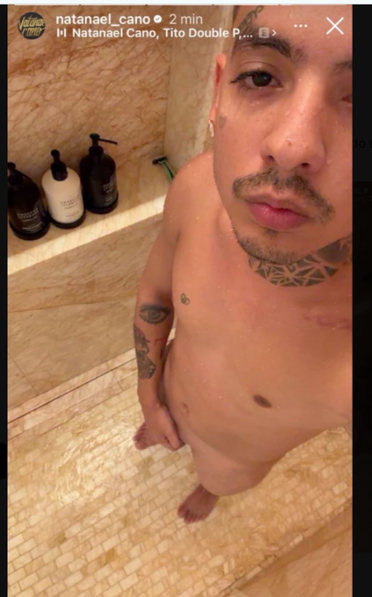 Natanael Cano publicó esta fotografía en sus historias de Instagram durante la mañana de este miércoles, pero la eliminó poco después.
