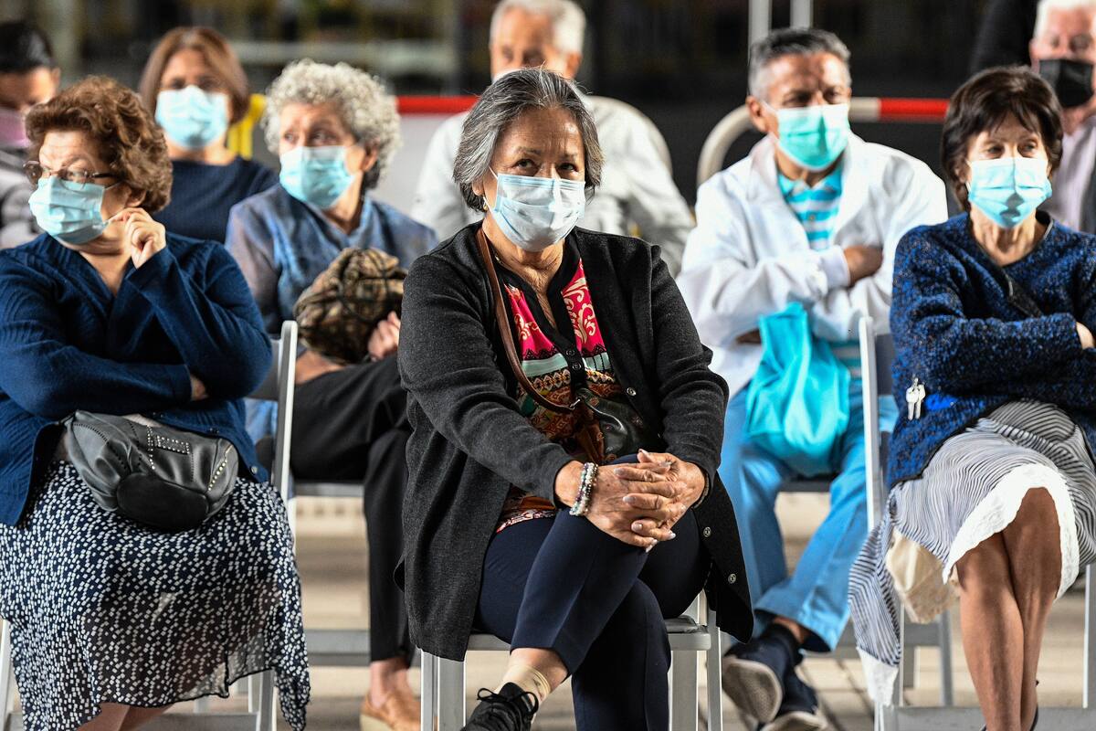 Chile ha aplicado ambas dosis a 1.7 millones de ciudadanos