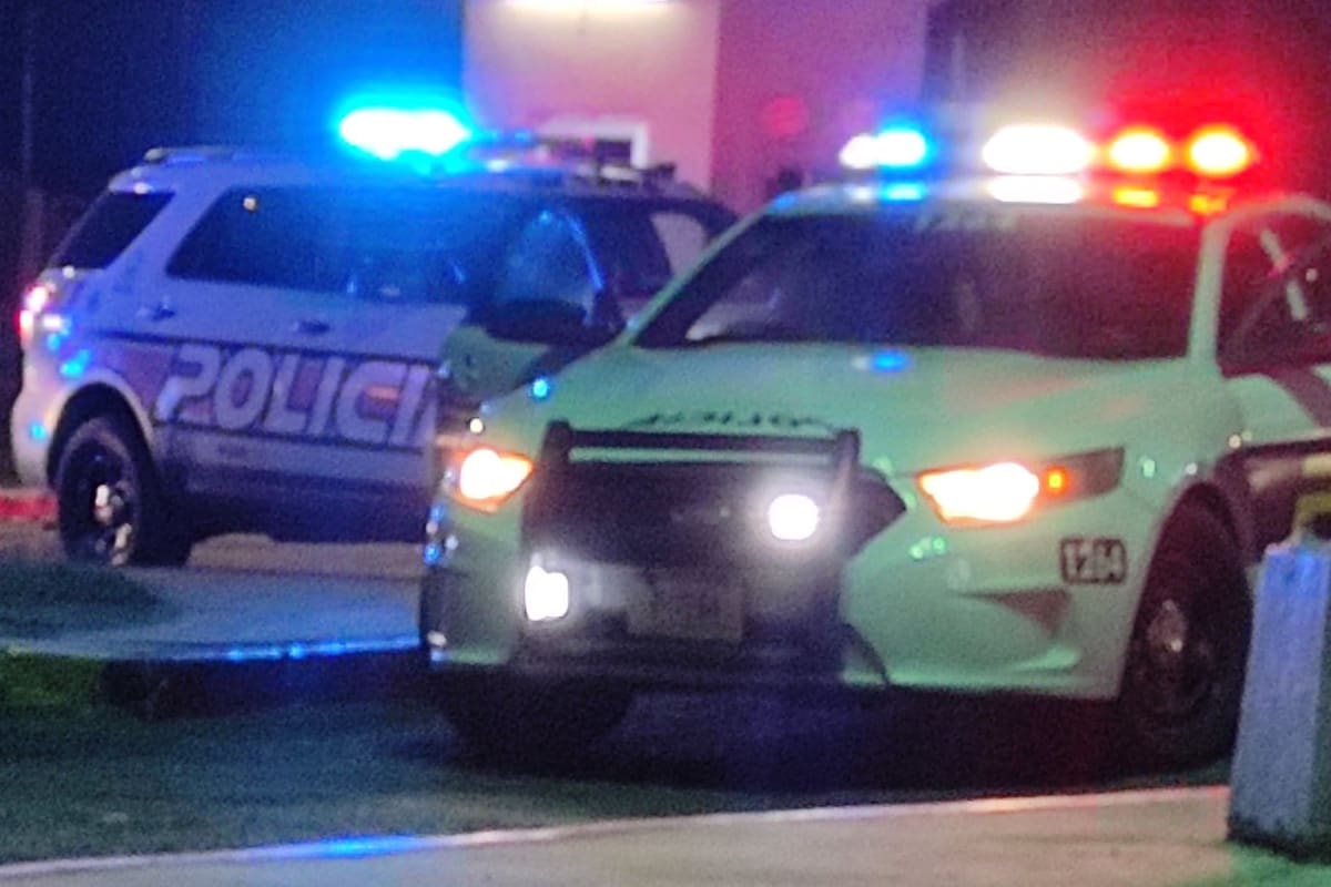 Hallan a hombre calcinado dentro de un vehículo en Lomas de Abasolo