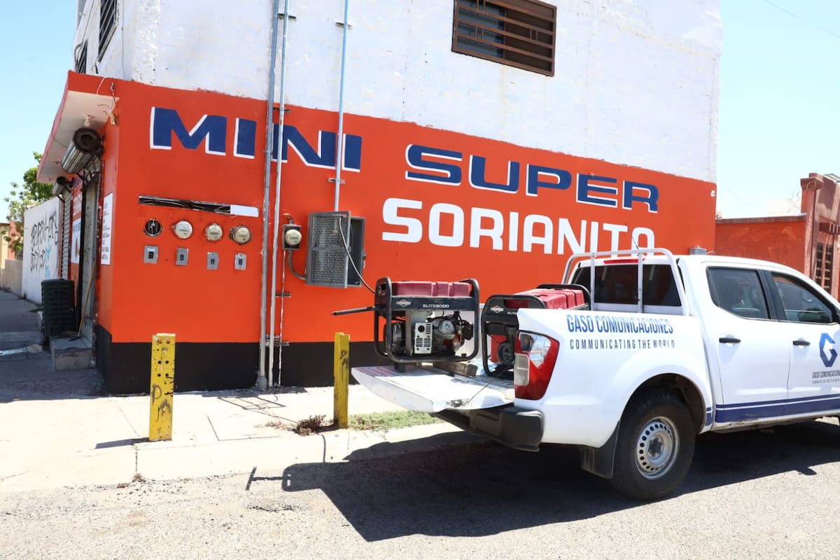 Comercios y hogares reportaron gastos por plantas de luz y gasolina durante el apagón que afectó varias colonias del Sur. FOTO: GH