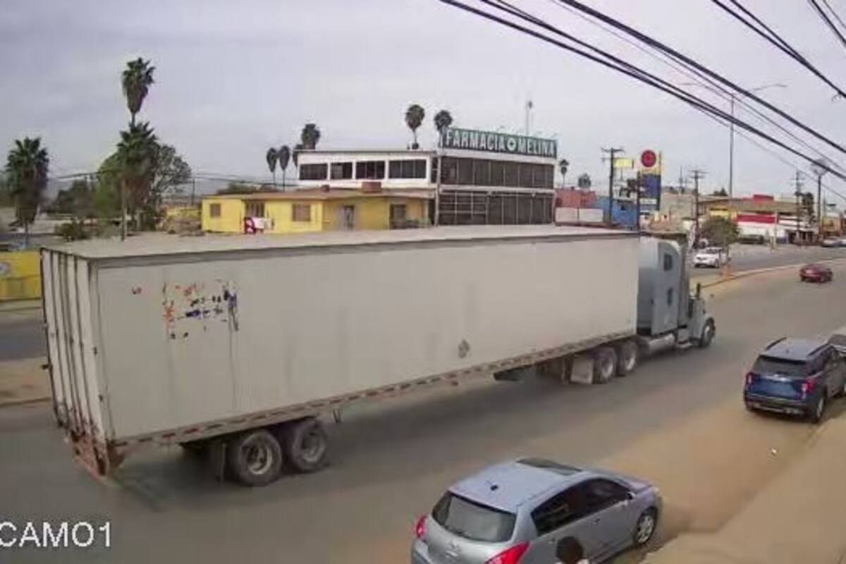 Piden mejor plan de obra en carretera en Maneadero