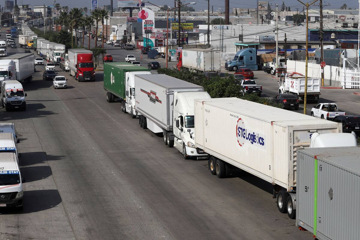 Propone modificar vialidades en bulevar en Bellas Artes