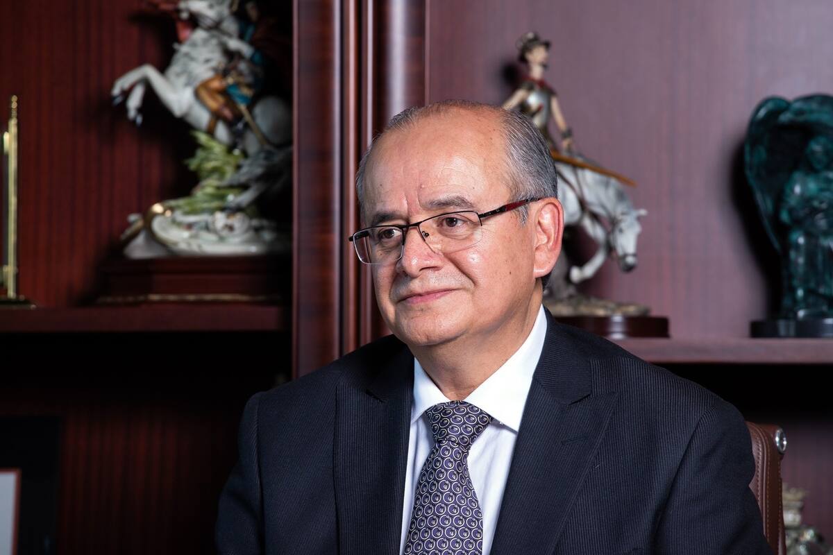 Sindicato del IMSS recibe medio millón de insumos ante COVID-19: Arturo Olivares
