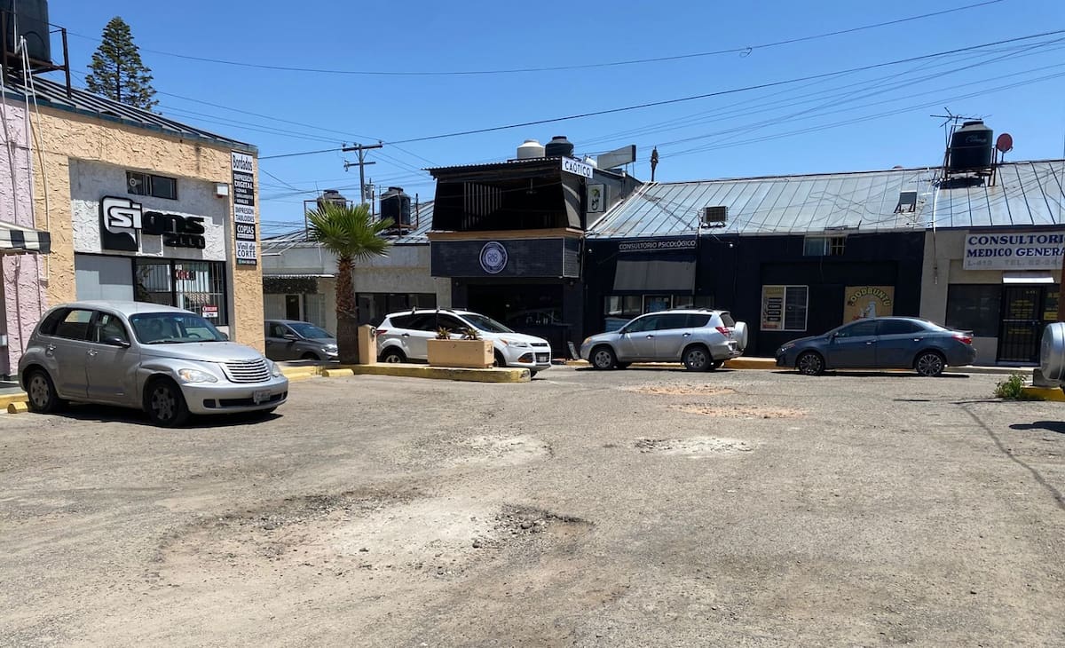 En la zona abundan las cafeterías y restaurantes.