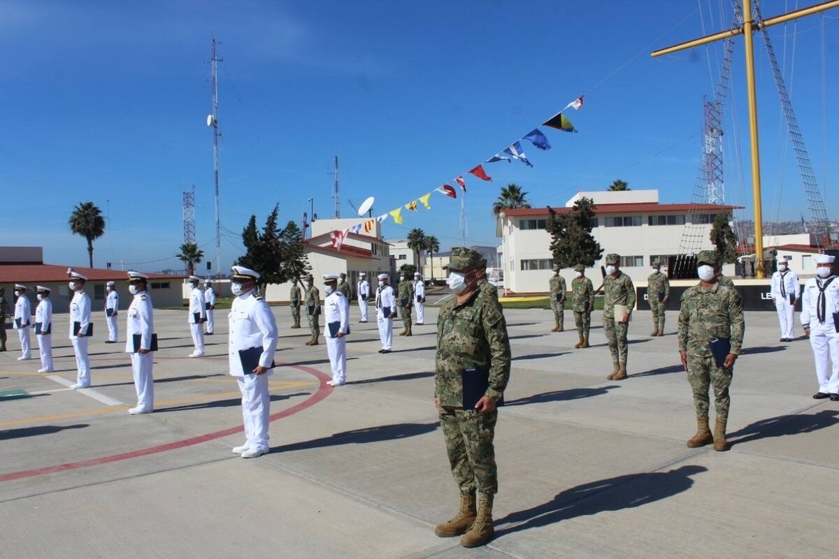 Ascienden de grado 92 elementos de la Segunda Región Naval