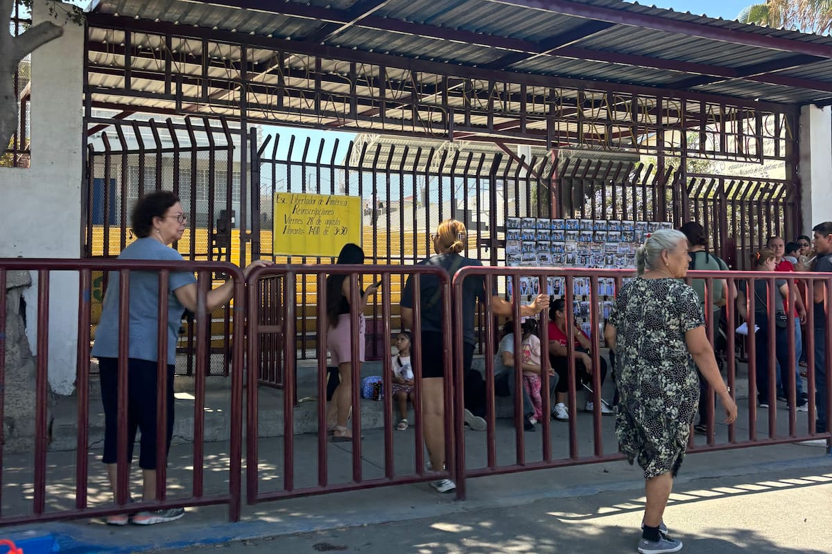 Regresan a clases 729 mil estudiantes en Baja California