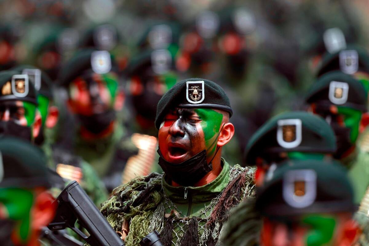 Regresa Estados Unidos a militares mexicanos que ingresaron "por accidente" a Texas