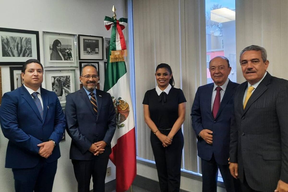 Monserrat Caballero realiza gira de trabajo en San Diego