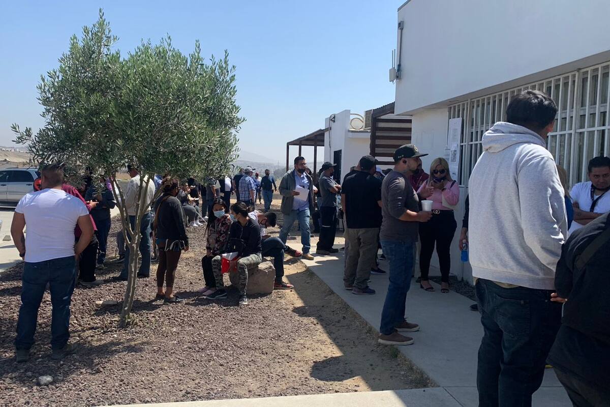 Sufren ciudadanos para regularizar sus autos ‘chocolate’