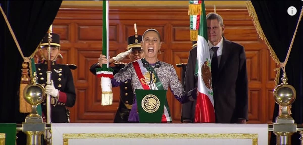 Preside Claudia Sheinbaum su Primer Grito de Independencia en conmemoración de los 215 años de la lucha independentista. | Foto: Captura de video.