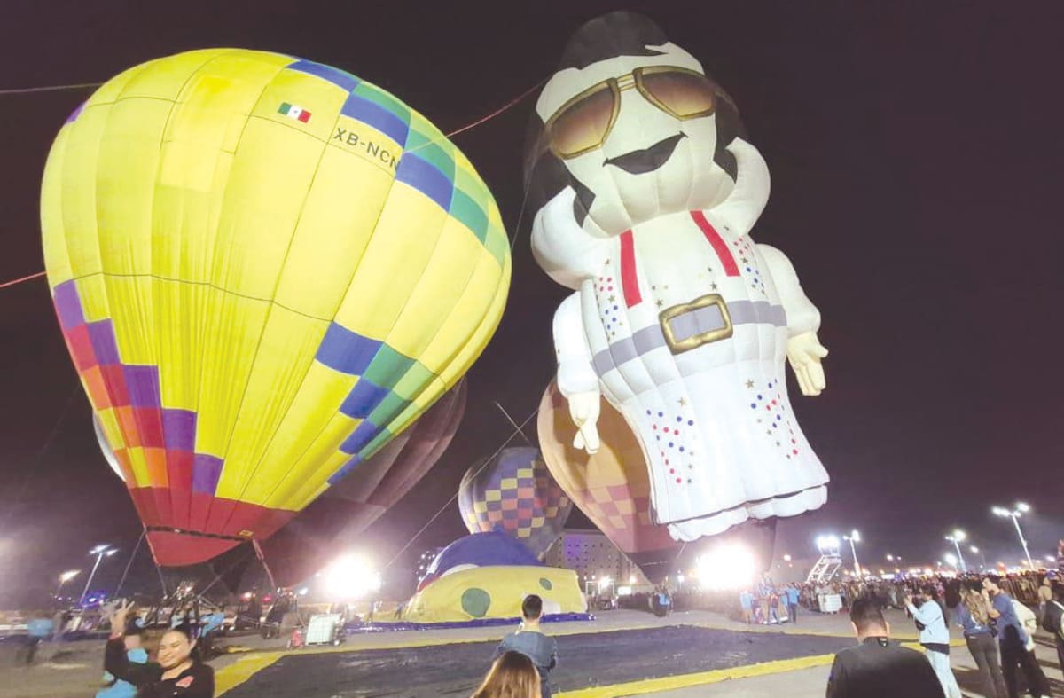 Las formas y colores de los globos cautivaron a los asistentes en este primer día del Cuarto Festival del Globo en Hermosillo.