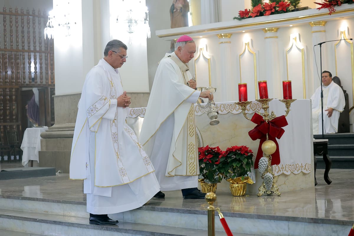Finaliza arzobispo Ruy Rendón Leal Año Jubilar 2025 en la Catedral de Hermosillo
