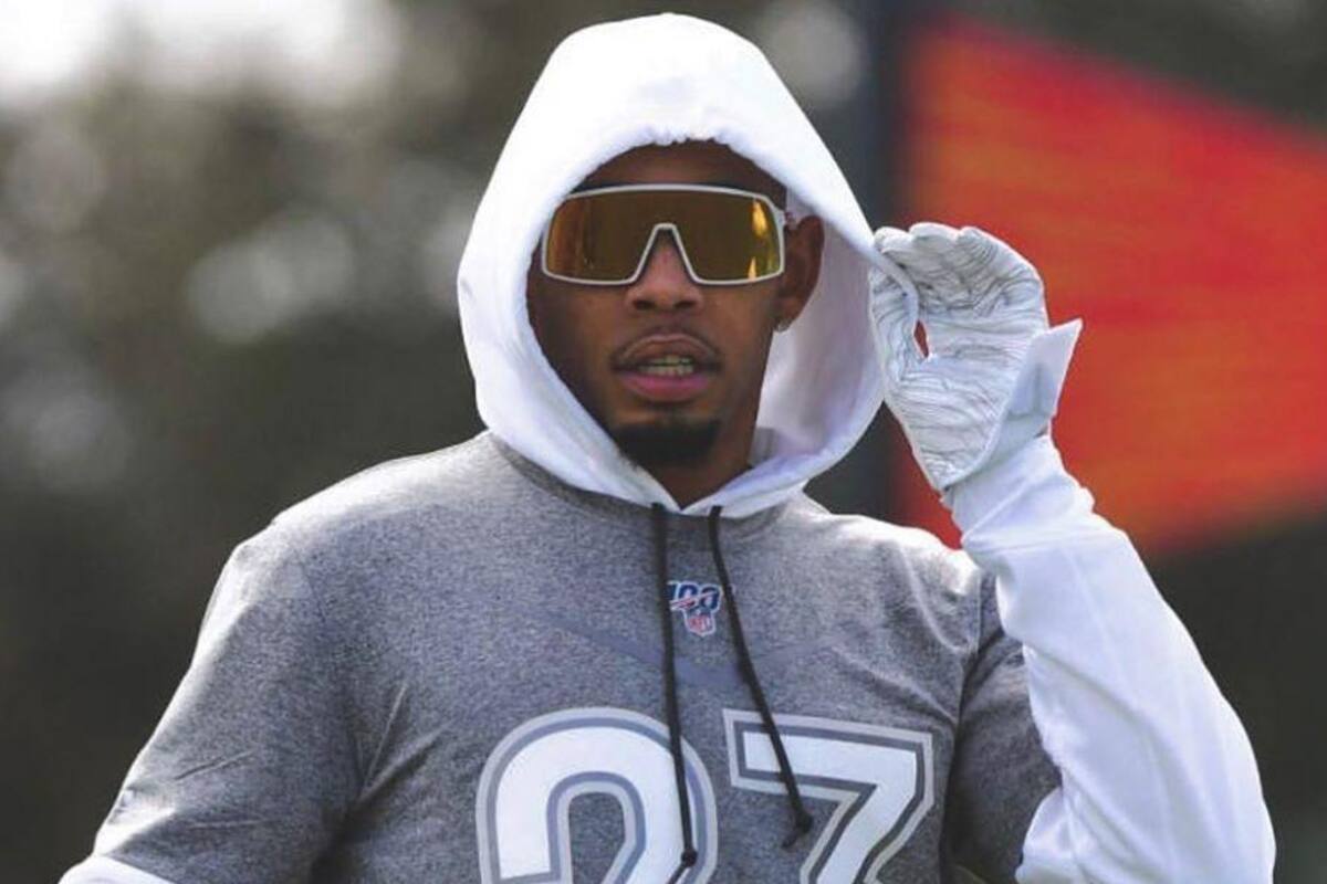 Joe Haden, de los Steelers, donó 600 pizzas al personal médico de PMC Presbyteria.