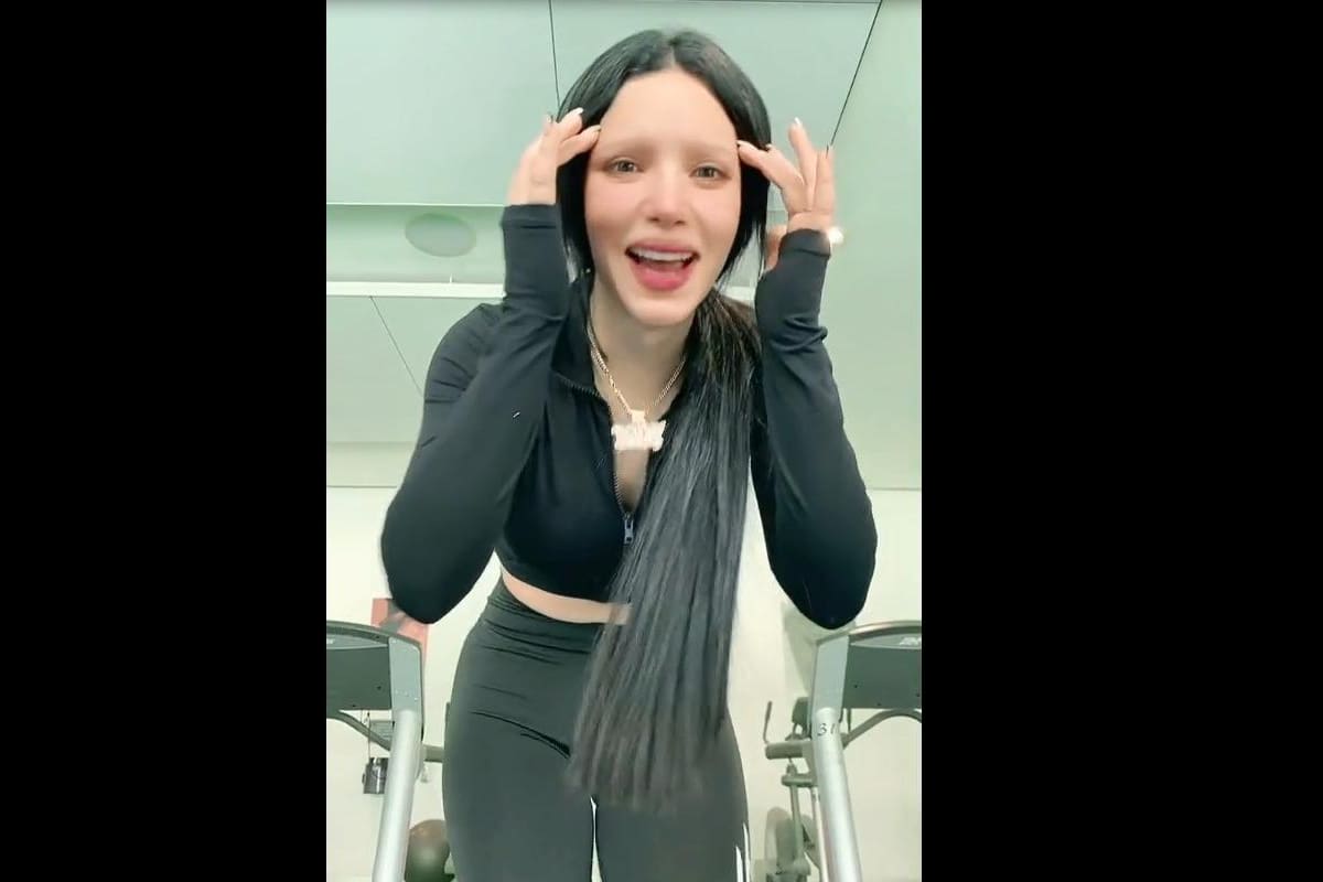 ¿Kimberly Loaiza aparece "sin cejas"?