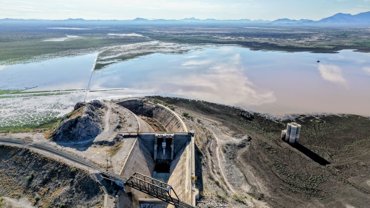 Las presas de Sonora recibieron 22.9 millones de metros cúbicos en las últimas 48 horas. FOTO: JULIÁN ORTEGA
