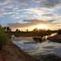 Donde antes corría el agua, hoy queda un río al límite: alertan por bajo nivel del Río Colorado