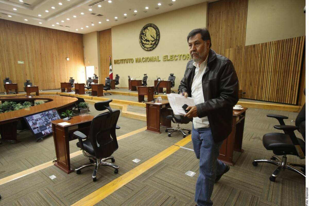 Fernández Noroña da positivo a Covid-19