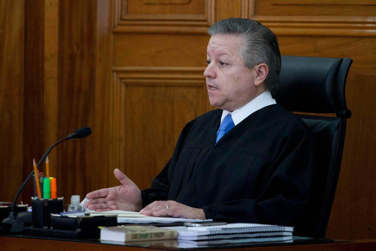 Tras ampliación de mandato de Zaldívar, jueces y magistrados piden corregir artículo transitorio