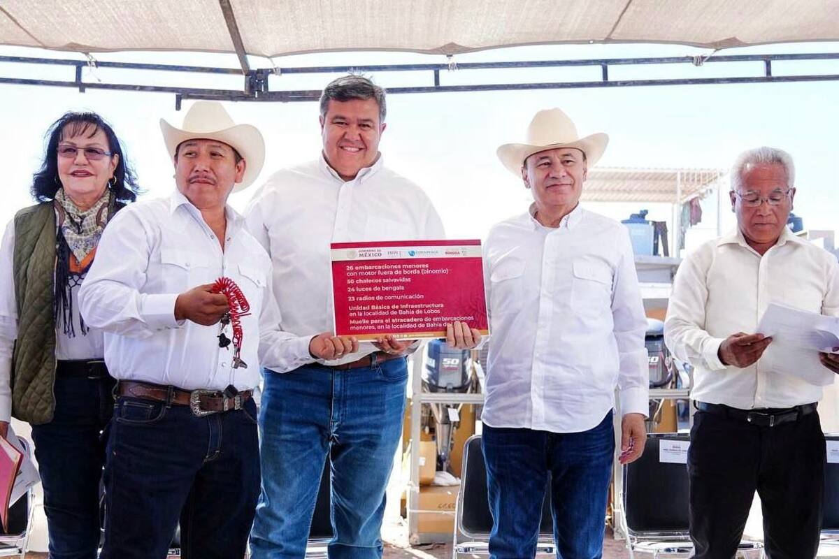 Entrega Gobernador de Sonora infraestructura y equipamiento a pescadores
