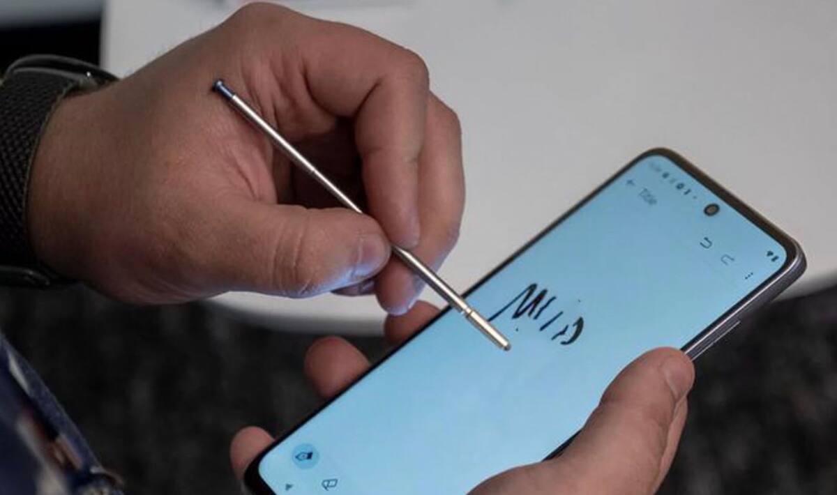 Los celulares con lápiz son aprovechados por aquellas personas que les gusta la precisión al momento de utilizar su teléfono.