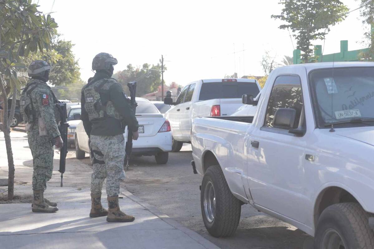 Agresor es neutralizado durante cateo en la colonia Sahuaro, Hermosillo