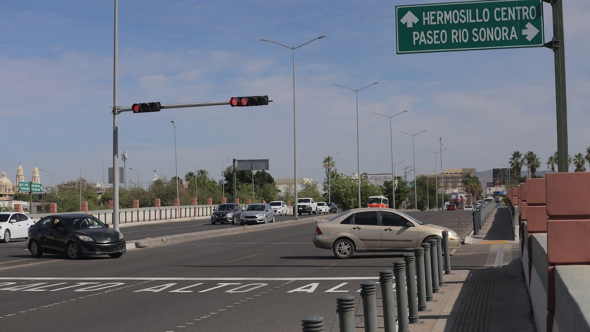 Eliminan vuelta a la izquierda en Rosales y De la Cultura; acceso queda por Puente Trébol: así cambia la circulación en Hermosillo