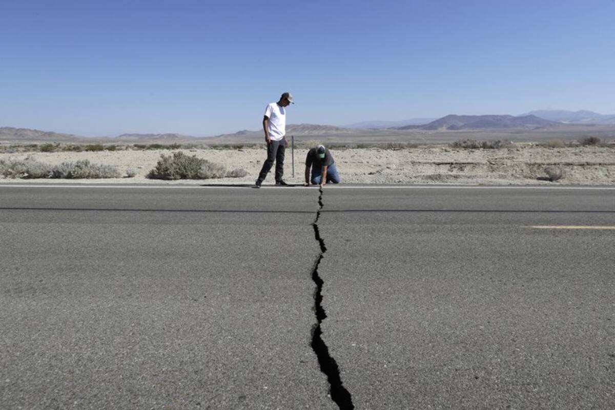 Sismo en California abre grieta que se ve desde el espacio