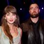 Tunden a Taylor Swift por invitar a su boda a administrador de ICE en El Paso