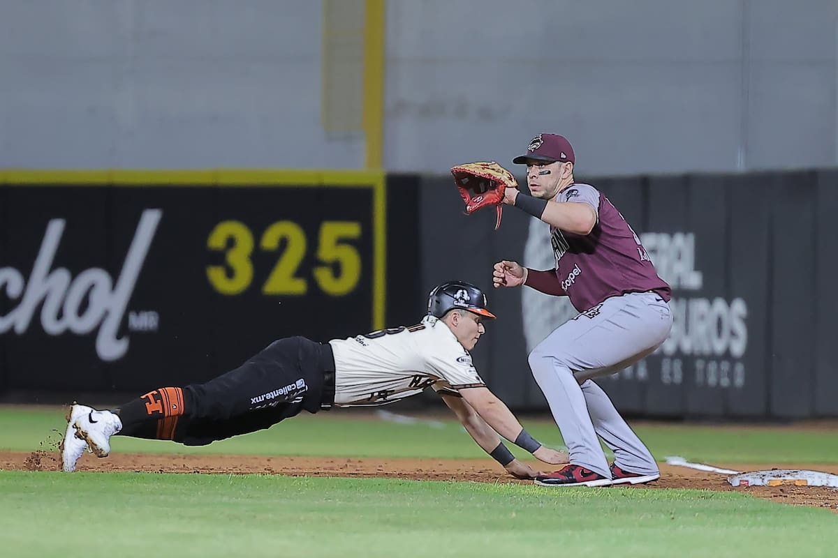 Blanquean Tomateros a Naranjeros en el primero de la serie
