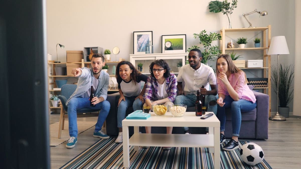 Ver un partido del Mundial en casa costará 3 mil pesos, para cerca de 10 personas, según estimaciones de Anpec. | Foto: Pexels