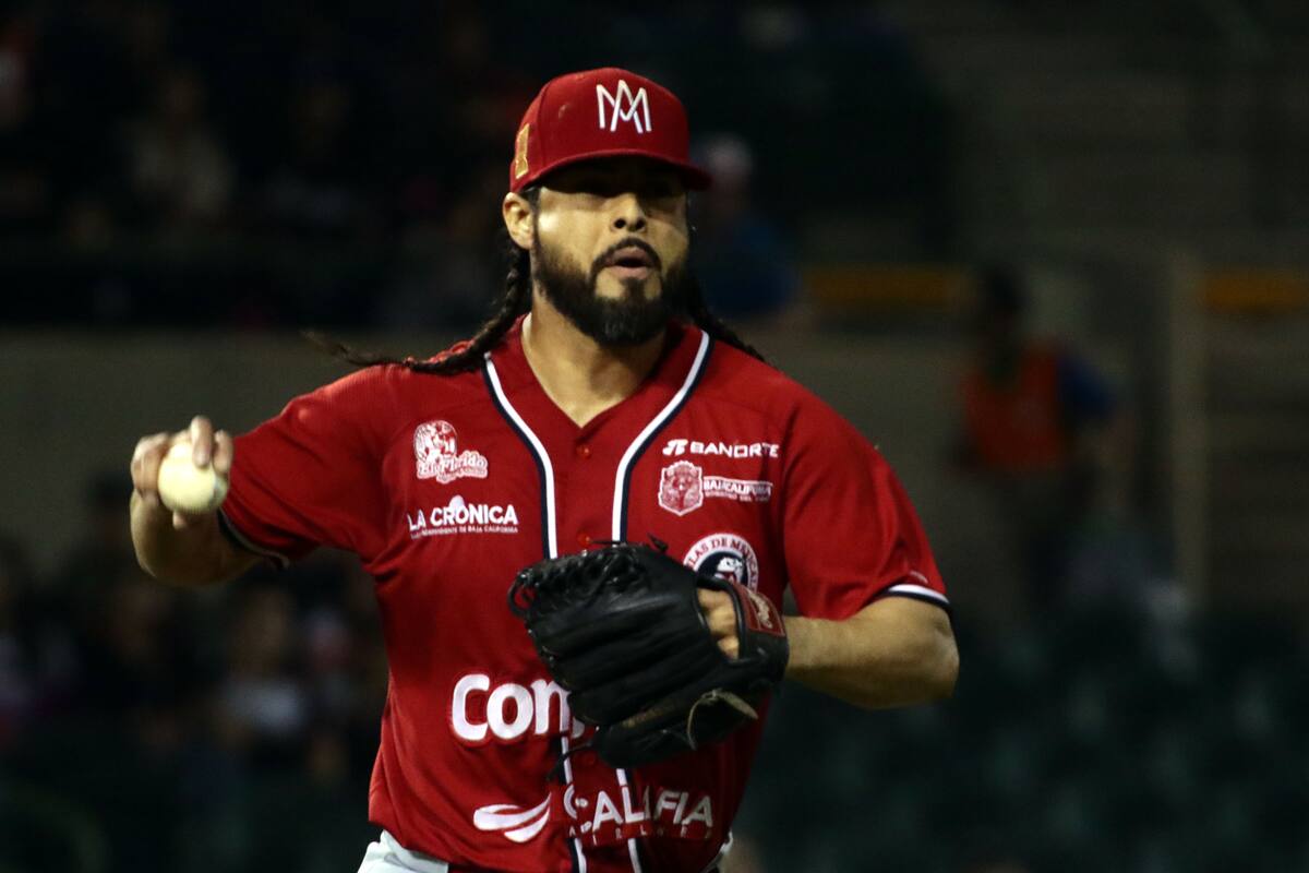 La Liga Mexicana de Béisbol suspende indefinidamente al lanzador Sergio Mitre