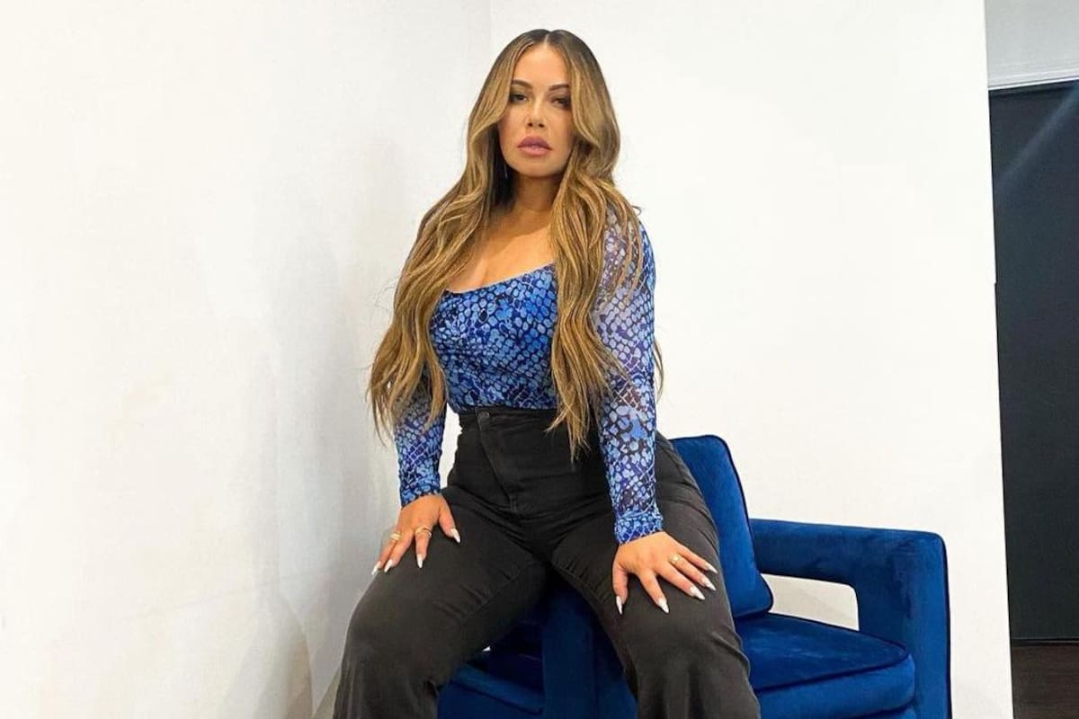 Chiquis Rivera aparece moviendo sus glúteos