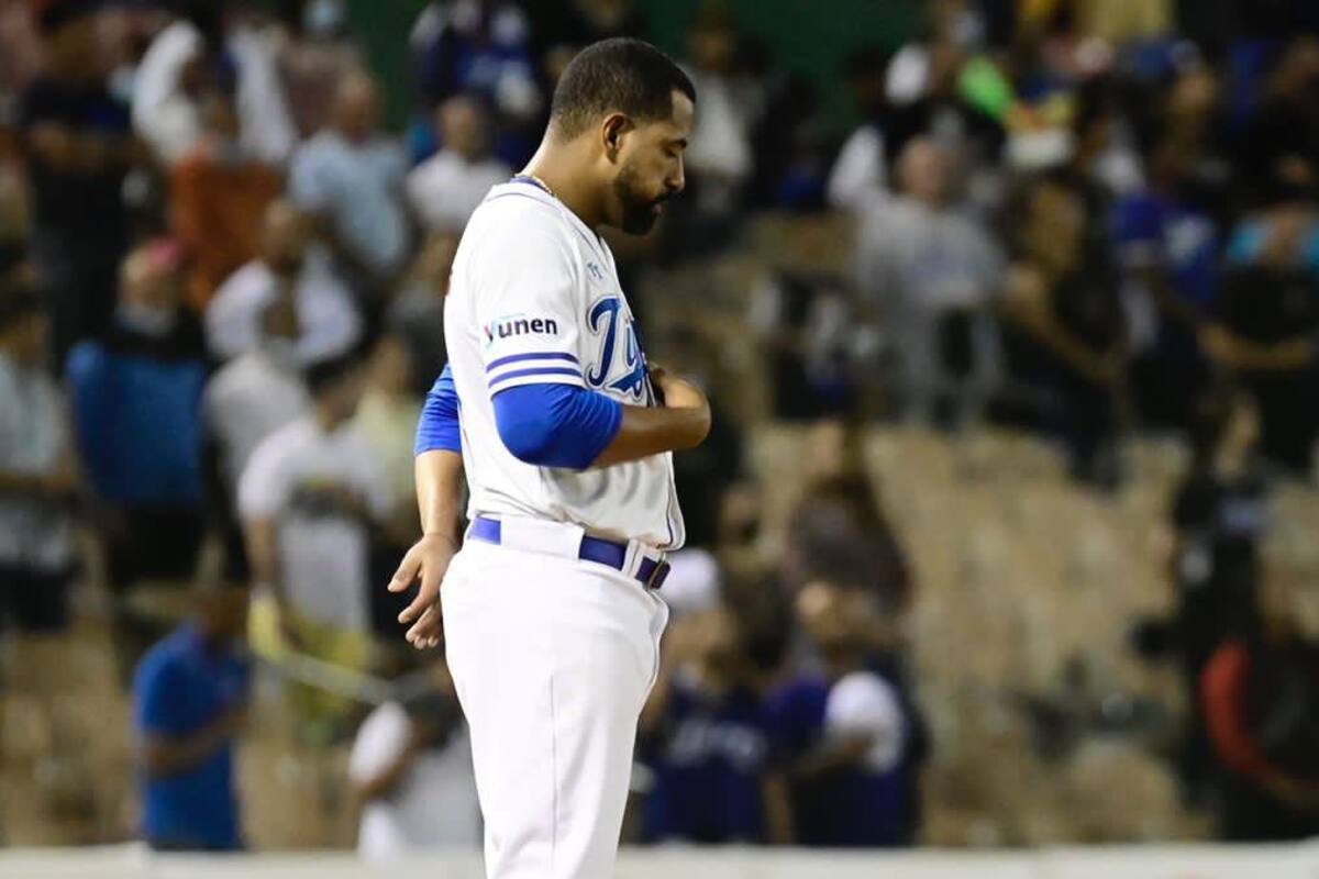 César Valdez gana Triple Corona, Pitcher del Año y MVP en LIDOM; estos fueron sus números