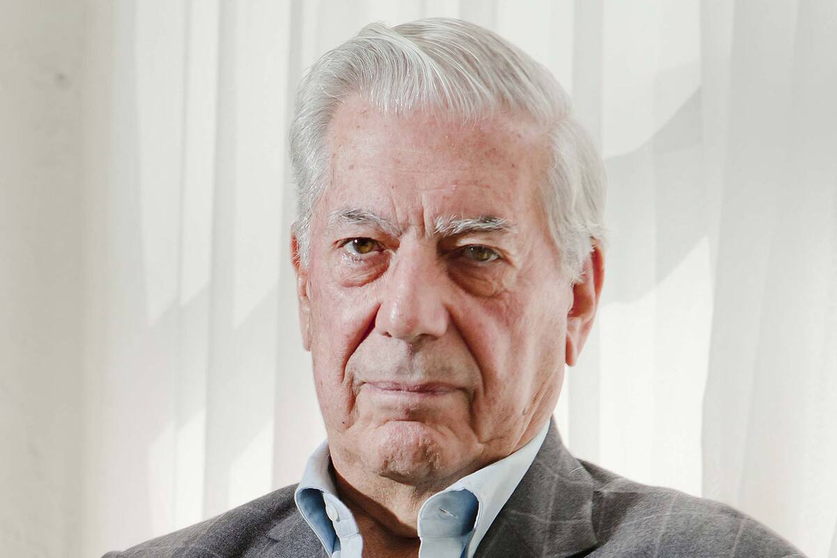 ‘Literatura abre las fronteras, las desaparece’: Mario Vargas Llosa