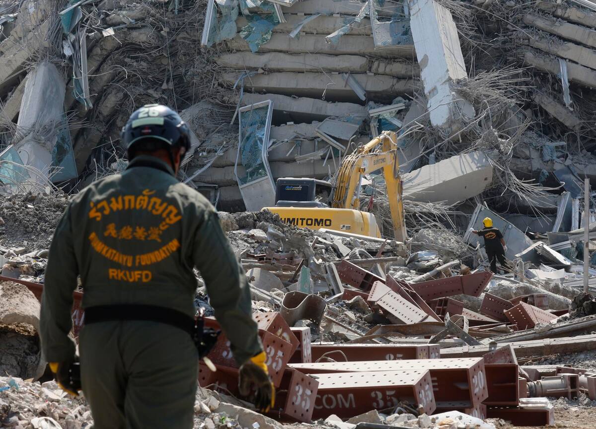 Un terremoto de magnitud 7.7 sacudió Birmania, dejando cientos de muertos y afectando a millones, según el Servicio Geológico de EU.