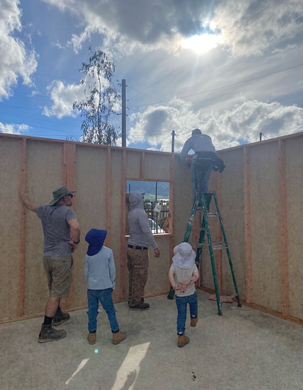 Las viviendas tienen una superficie de 29.73 metros cuadrados y están hechas de Tablaroca y madera. Foto: Cortesía