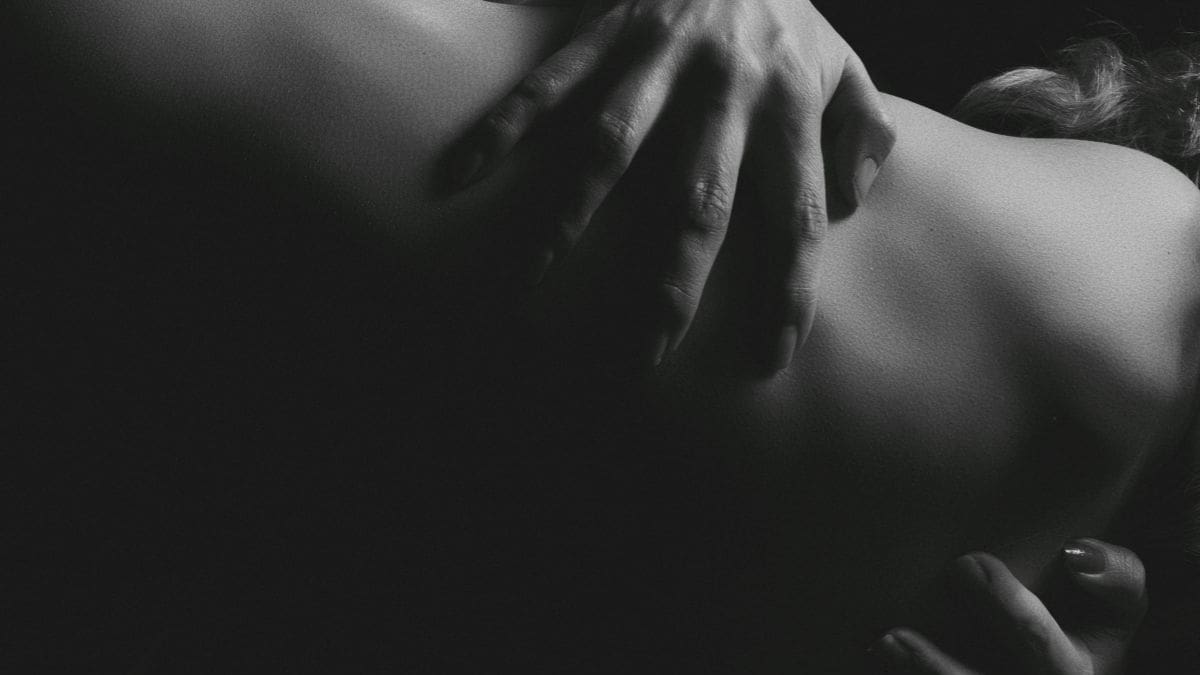 “Los 45”: la práctica sexual lenta que promete transformar el deseo y fortalecer la intimidad en pareja en 2025