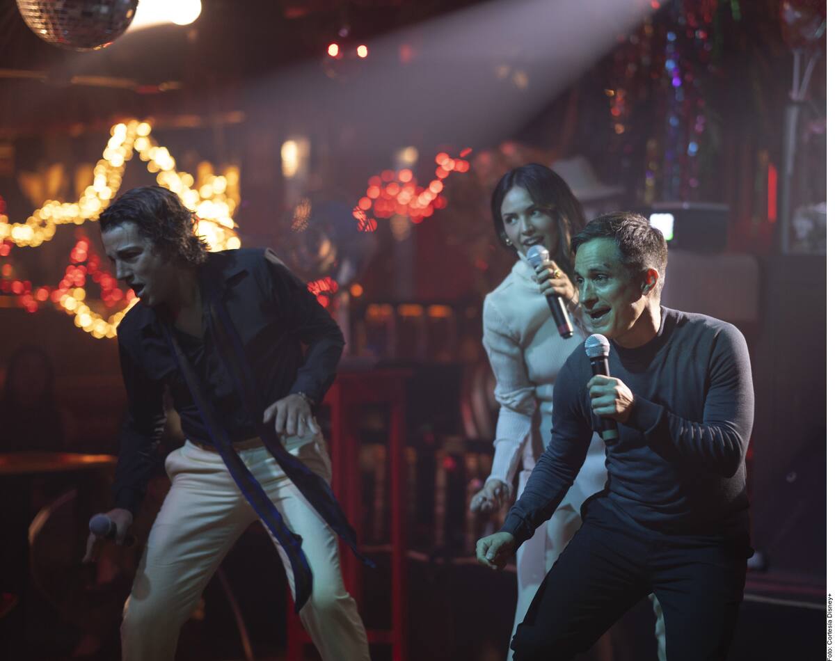 Diego Luna, Eiza González y Gael García en 'La Máquina'