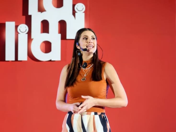 “Si quieren volar como las águilas, no se junten con las gallinas a cacarear”, pidió Natalia Pérez en Congreso de la Familia