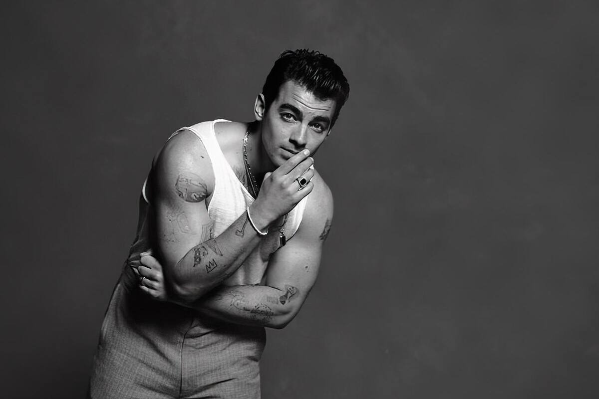 Joe Jonas celebra su cumpleaños 32 posando desnudo junto a Sophie Turner