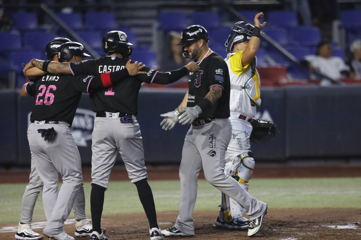 Toros cierra gira con paliza a Sultanes