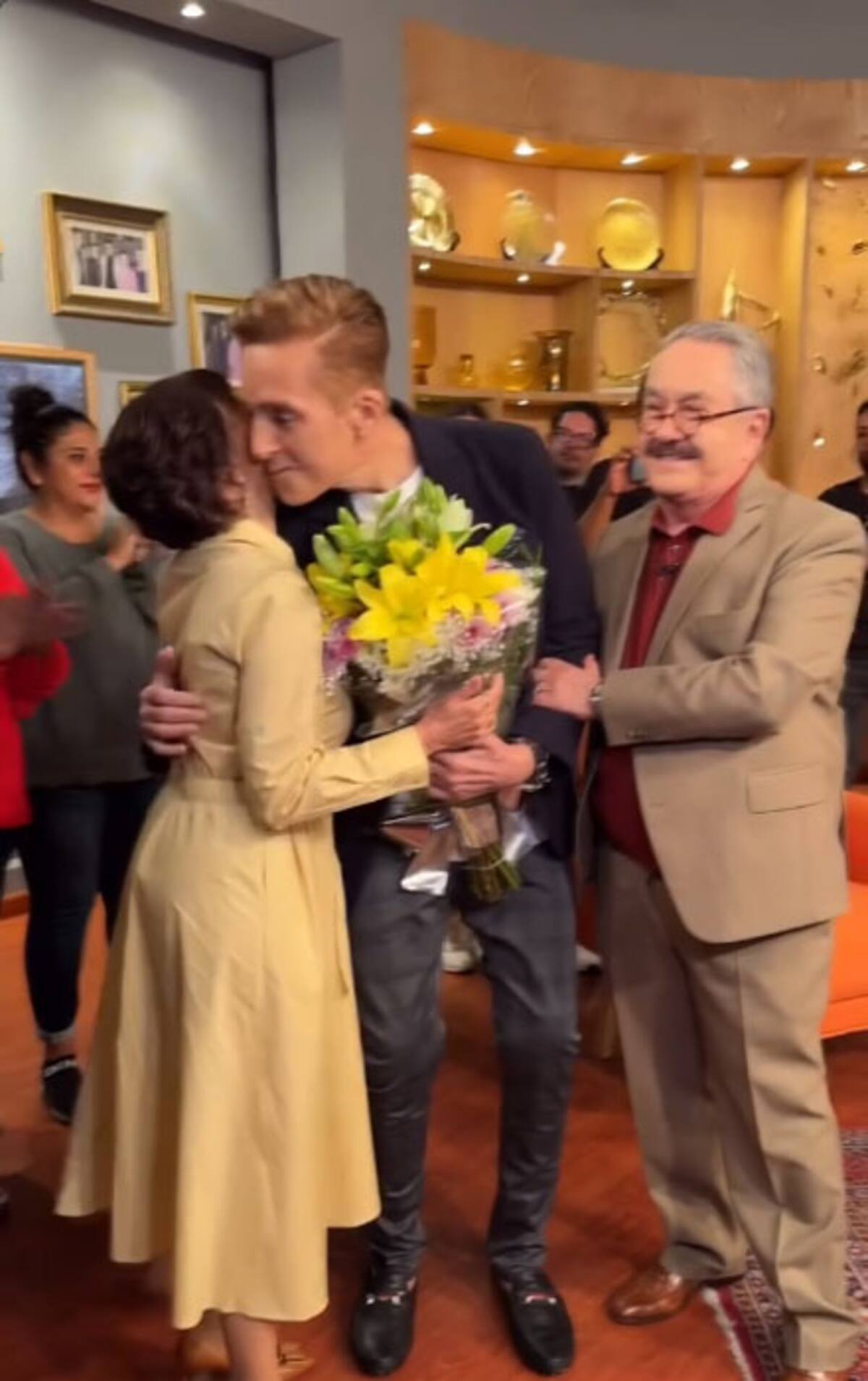 Pati Chapoy recibió emocionada a Daniel Bisogno.
