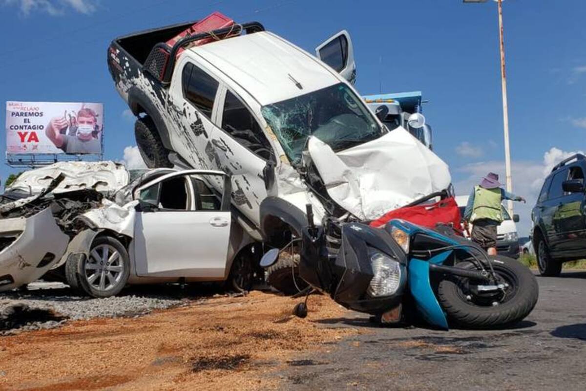 Impactante accidente automovilístico deja un muerto en Guadalajara