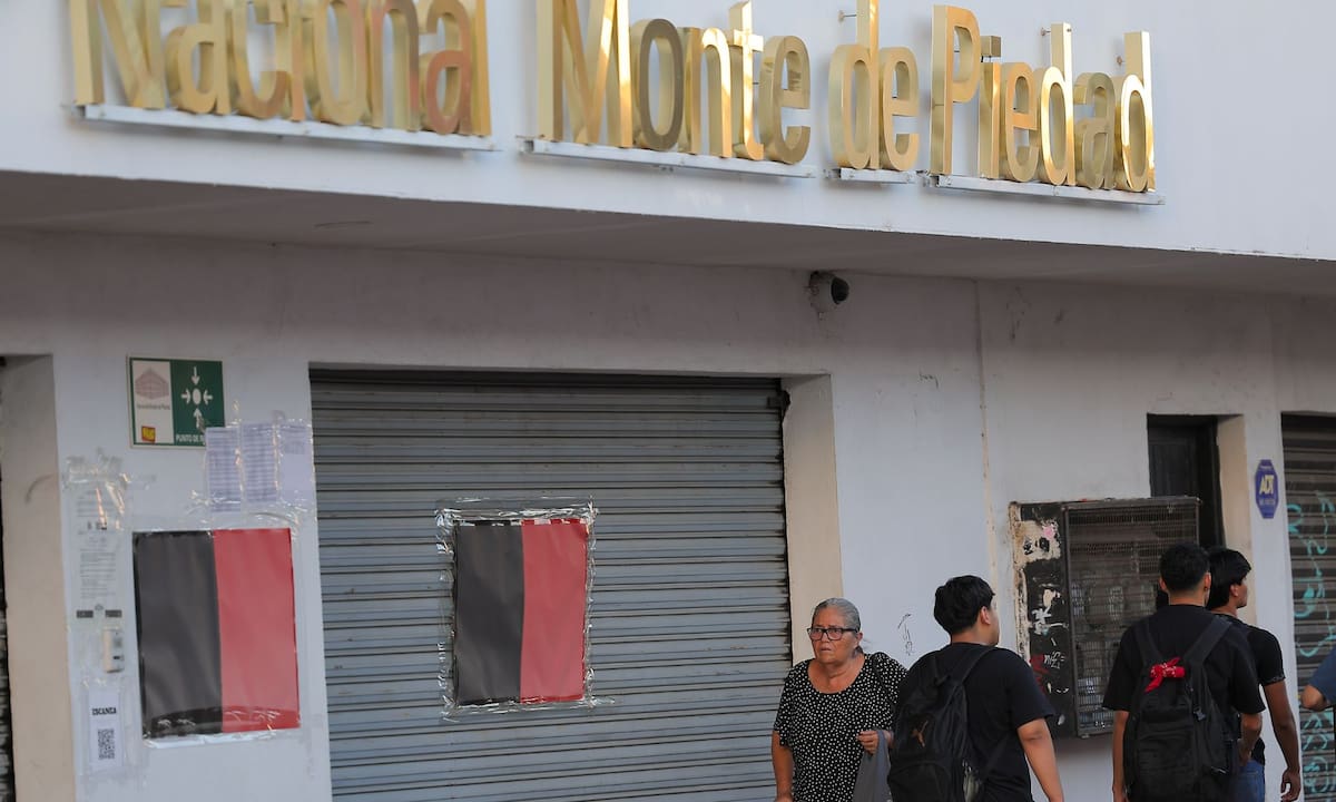 Ante la posible extensión de la huelga en el Nacional Monte de Piedad hasta septiembre de 2026, los deudores deben mantener sus pagos vigentes para evitar cargos adicionales y proteger sus pertenencias, ya que los préstamos continúan generando intereses | Archivo GH