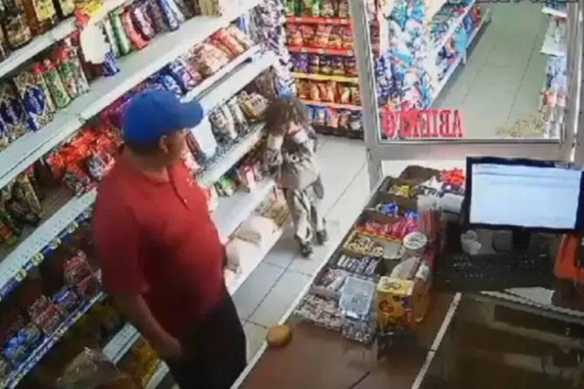 VIDEO: Agresión a menor queda captada en video en San Luis Potosí