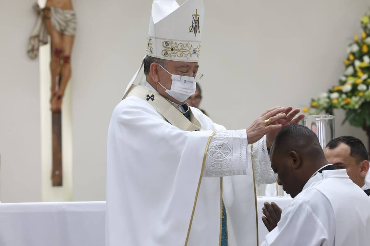 Haitiano se ordena como Diácono de Arquidiócesis de Tijuana