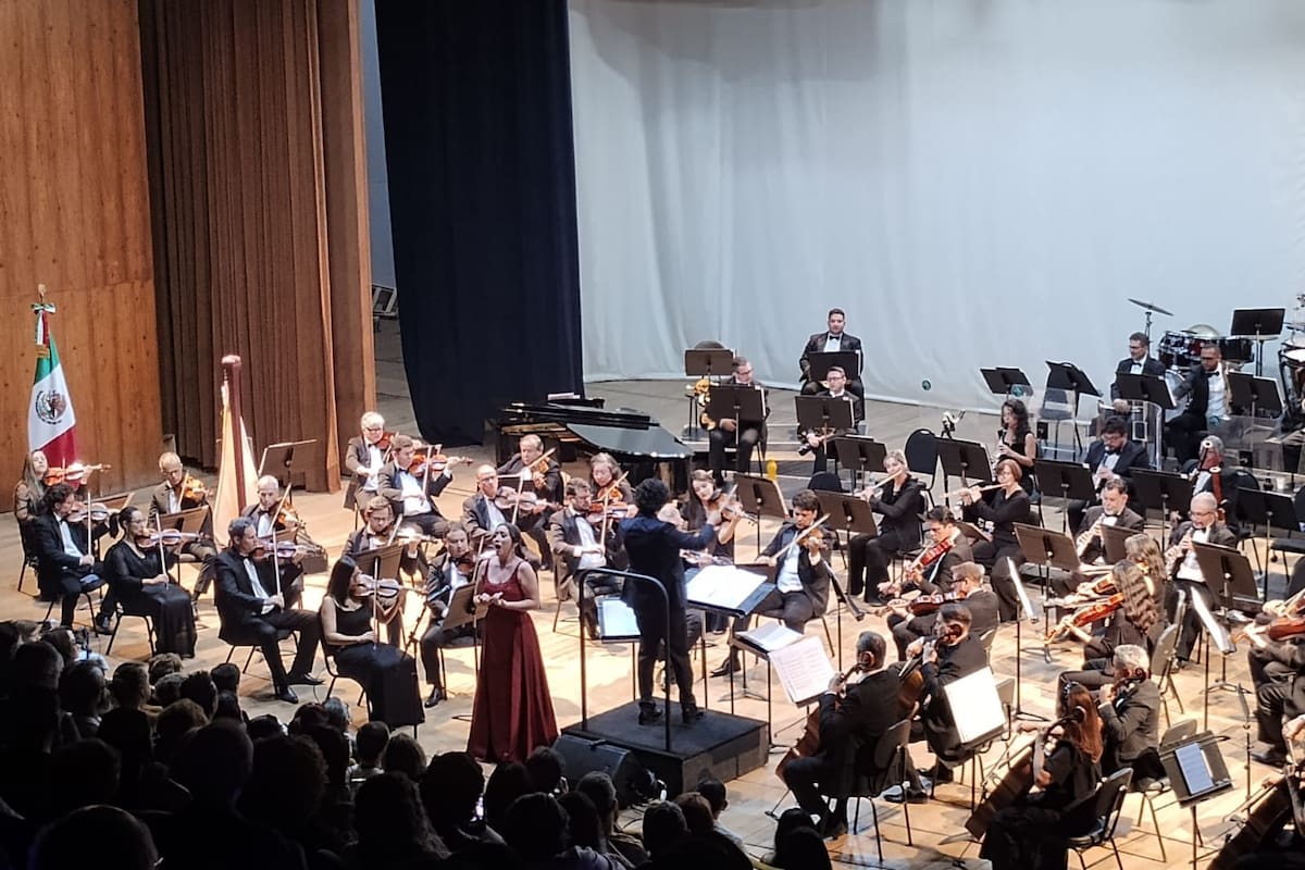Talento sonorense brilla en concierto de Fiestas Patrias en Brasil